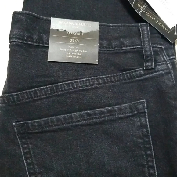 Banana Republic High-Rise Black Wash Straight Jean - Picture 8 of 16